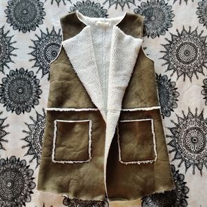 SOLD.....Faux Fur Sherpa Cardigan Vest